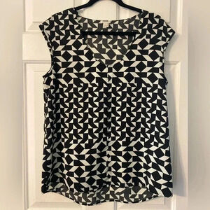 J. Crew Factory White & Black Geometric Cap-Sleeve Tank Blouse Size 10
